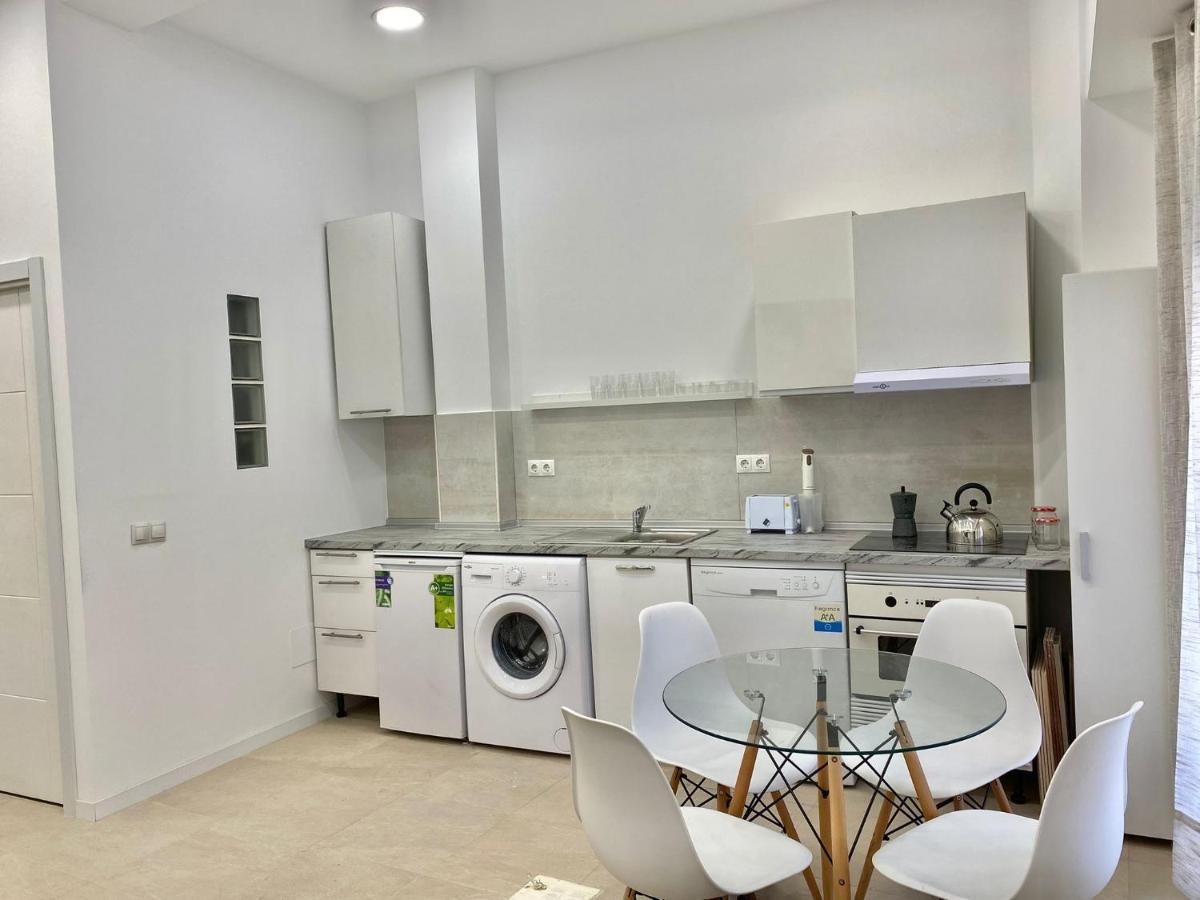 Centro Madrid Rio - Monederos 48 Appartement Buitenkant foto