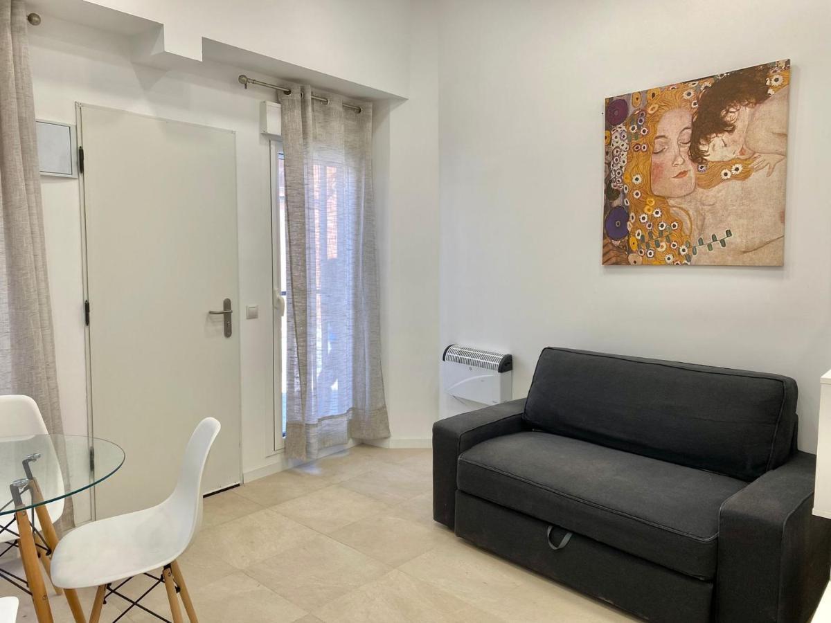 Centro Madrid Rio - Monederos 48 Appartement Buitenkant foto